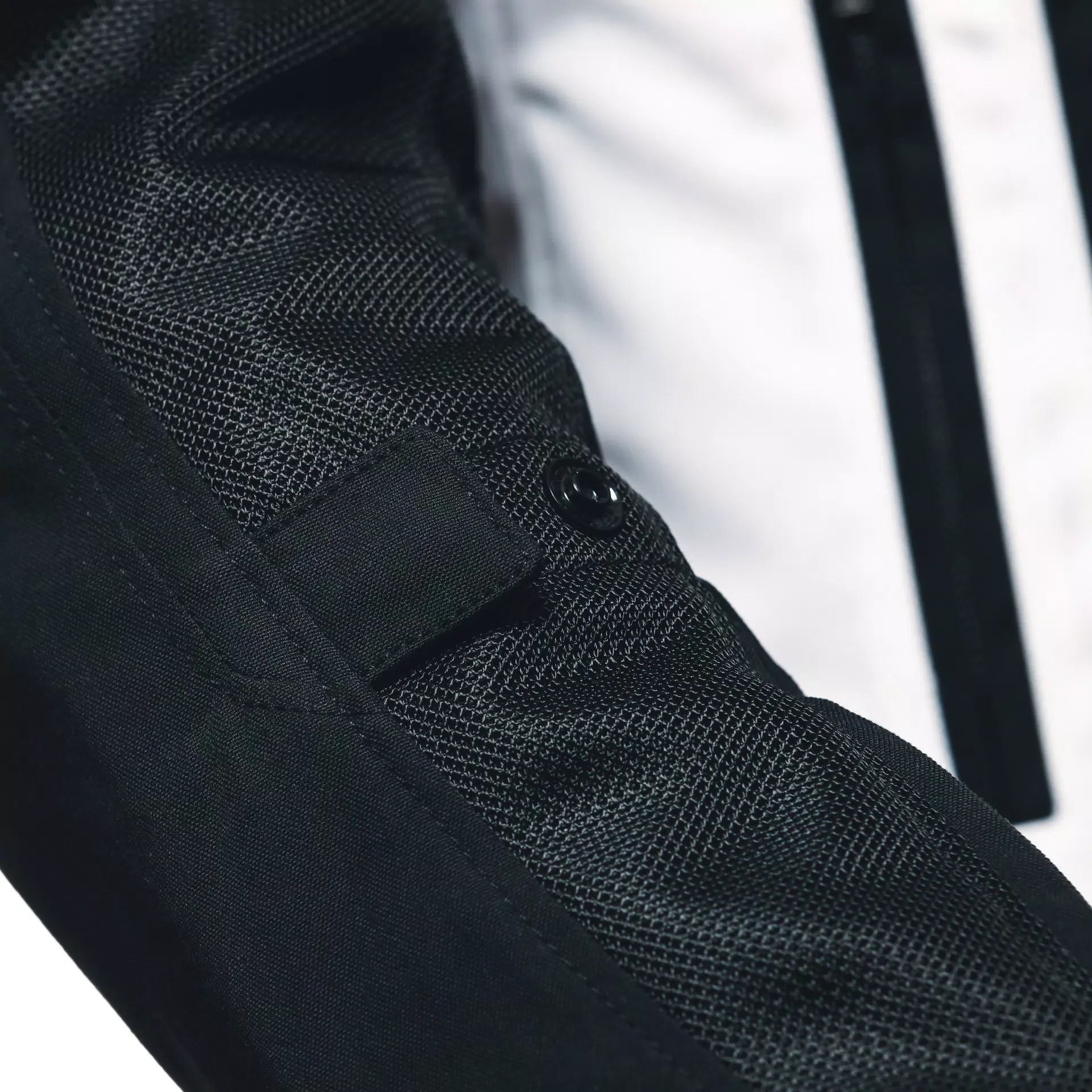 Dainese Air Frame 3 Tex Women's Jacket - Black / White - Image 3