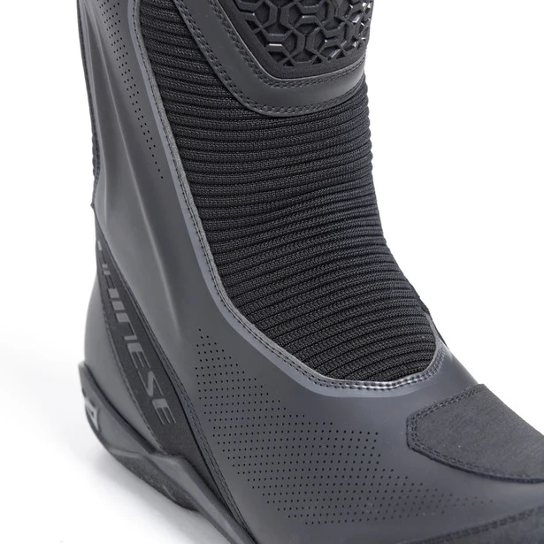 Dainese Freeland 2 Gore-Tex Boots - Black - Image 5