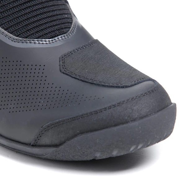 Dainese Freeland 2 Gore-Tex Boots - Black - Image 6