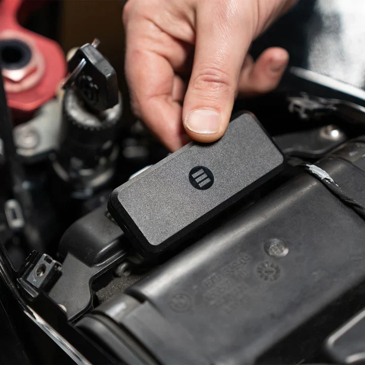 Monimoto 9 Smart Motorcyle GPS Tracker - Image 5