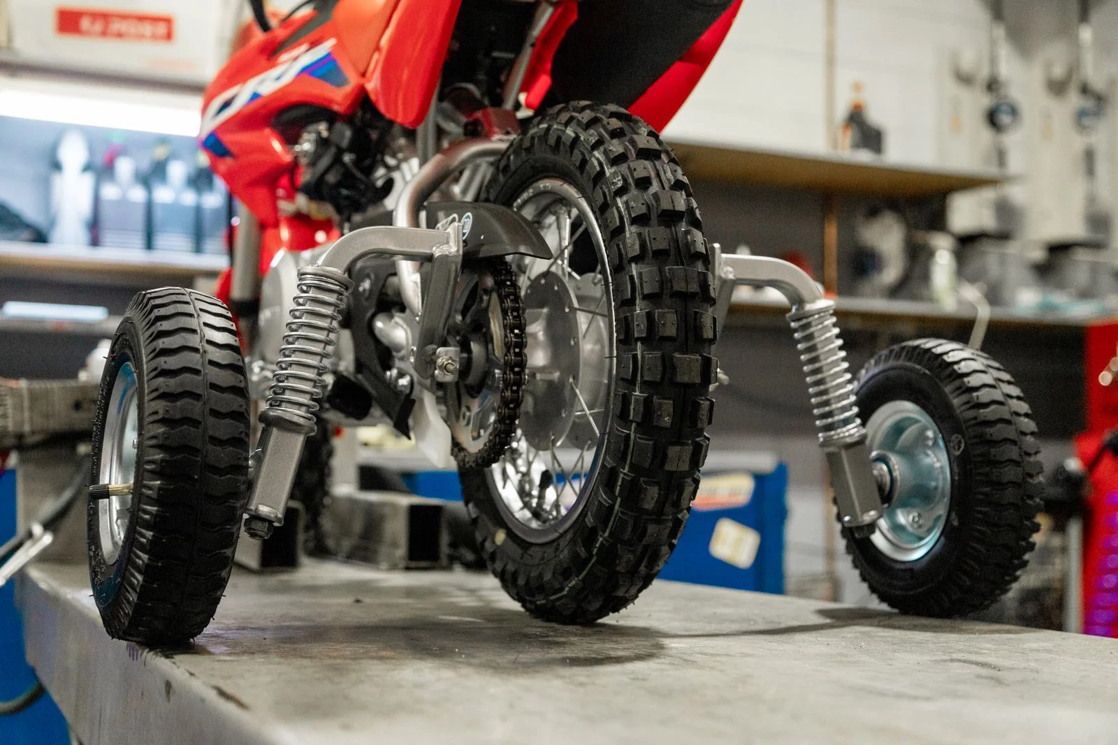 Mini Moto Rear Mount Training Wheels With Suspension - TTR50/CRF50/DR-Z - Image 3