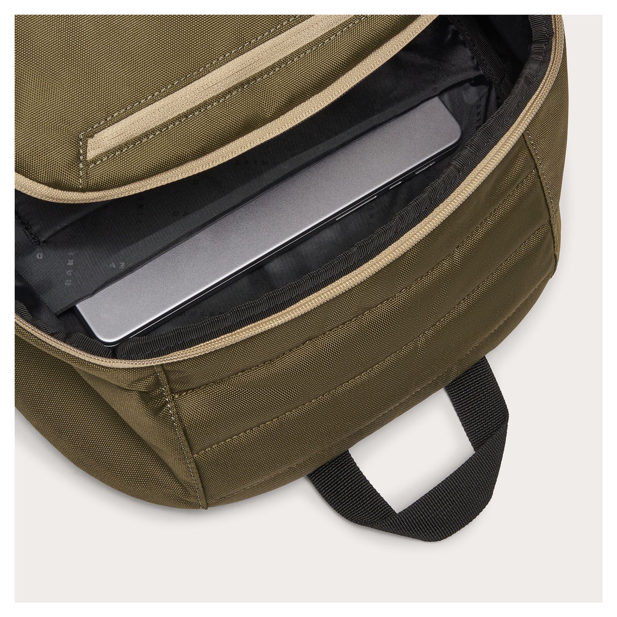 Oakley Enduro 4.0 Backpack 25L - Green / Grey - Image 6