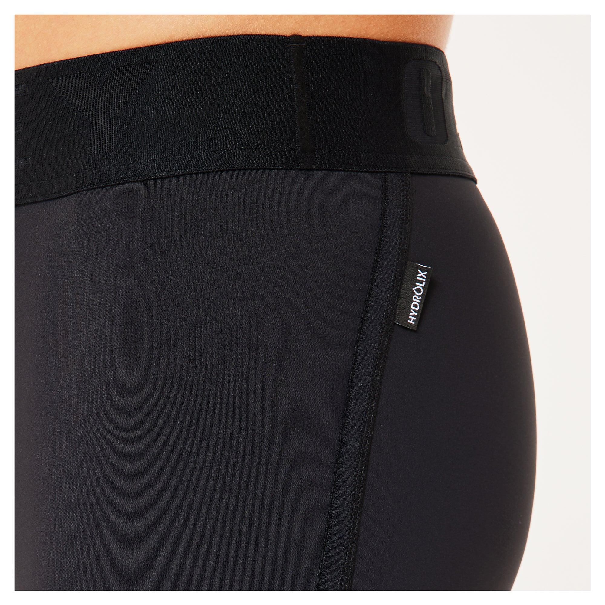 Oakley Performance Compression Short - Black - Image 4