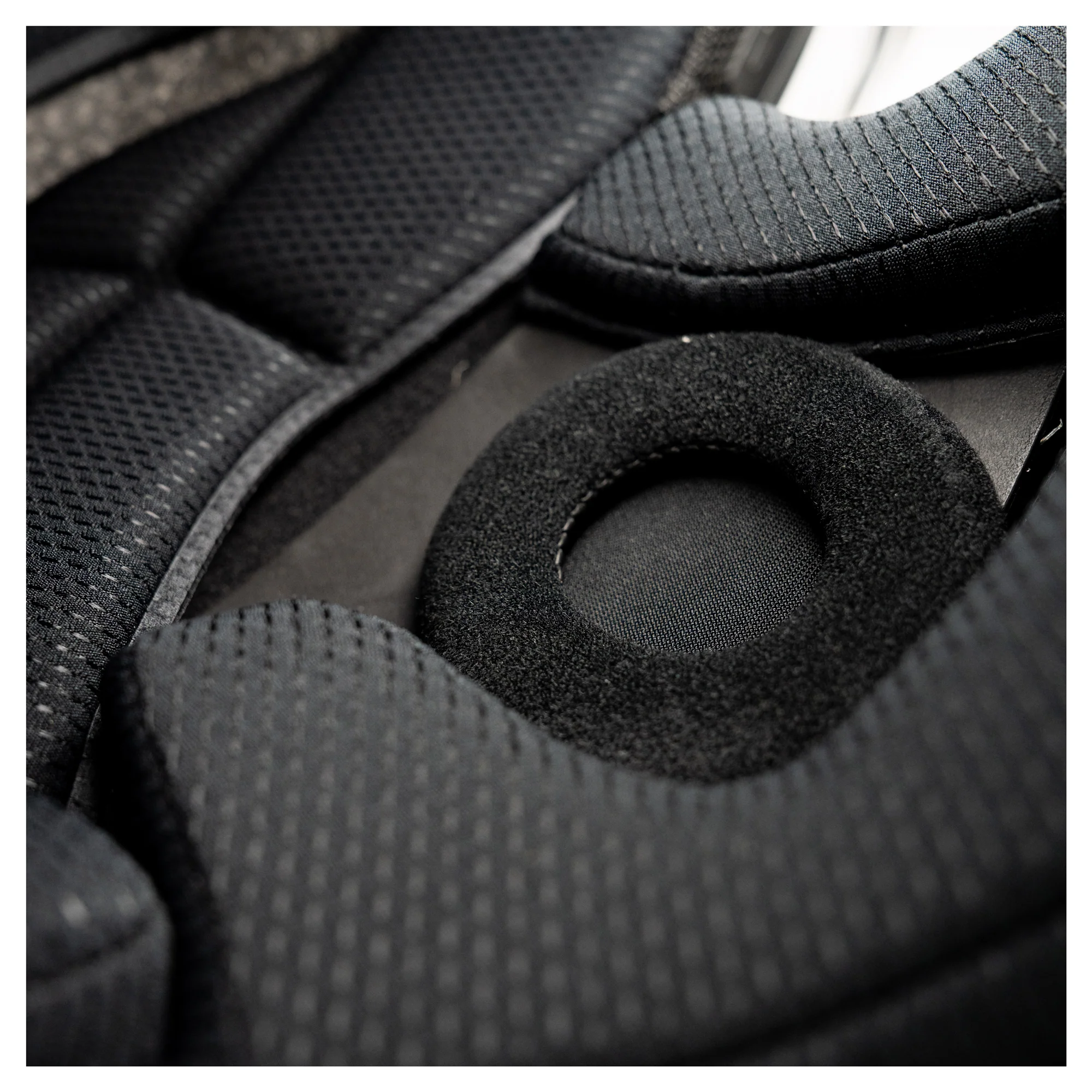 Sena Outlander Smart Adv Dual-Sport Helmet - Matt Black - Image 4