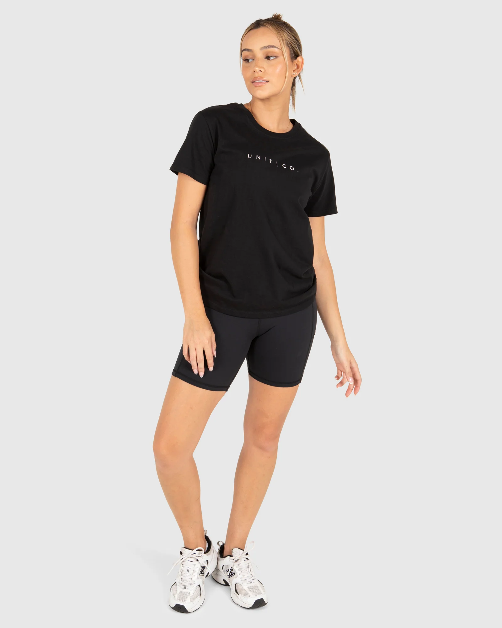Unit Women's Tee Sweep - Image 3