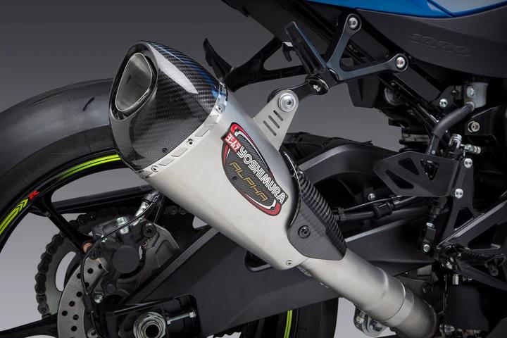 Yoshimura GSX-R1000 17-22 Alpha T Slip-On Titanium Muffler - Image 2